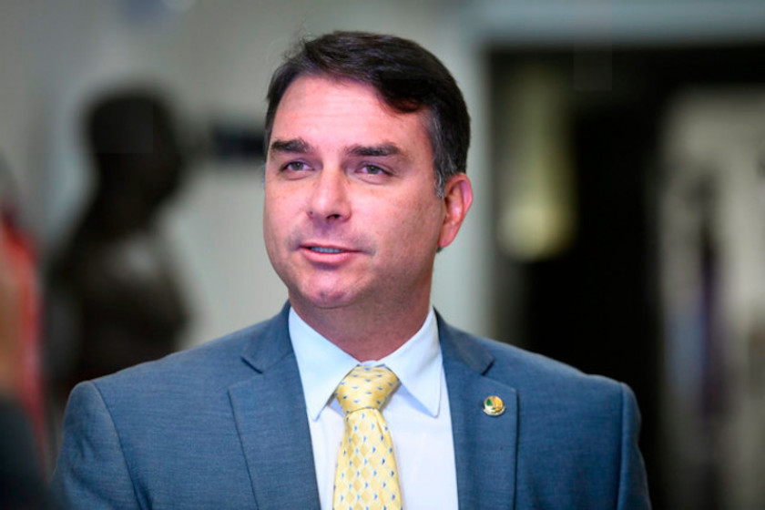 Tracking de Fl&aacute;vio Bolsonaro