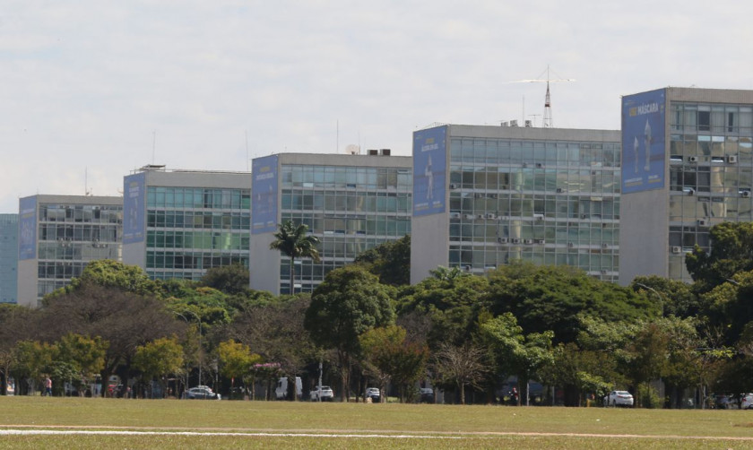 Governo define regras para recesso de servidores federais
