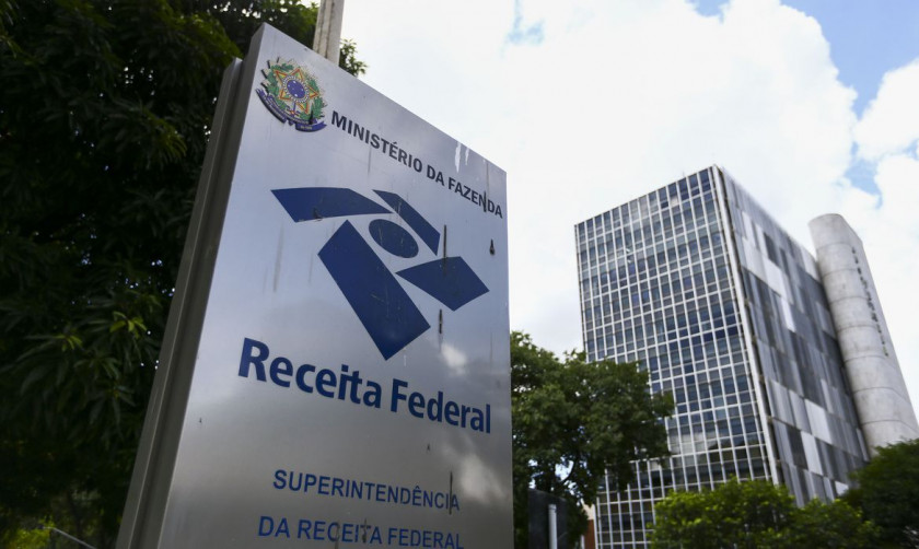 Arrecada&ccedil;&atilde;o federal bate recorde hist&oacute;rico e soma R$ 264,4 bilh&otilde;es
