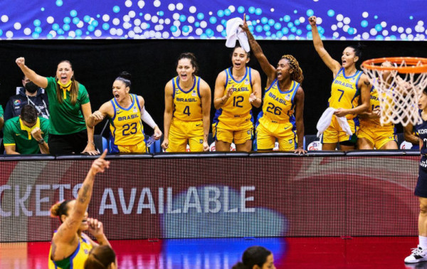 Basquete: comiss&atilde;o t&eacute;cnica define as 12 jogadoras que ir&atilde;o &agrave; AmeriCupW