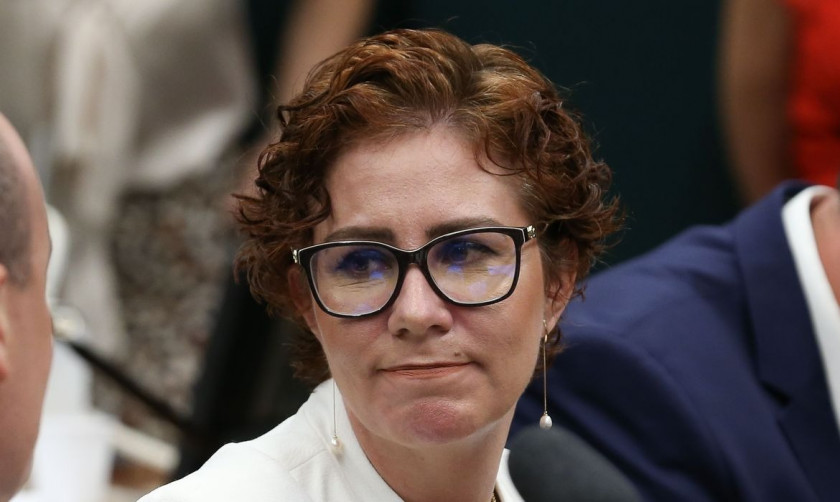 Justi&ccedil;a italiana anula extradi&ccedil;&atilde;o de Carla Zambelli ao Brasil