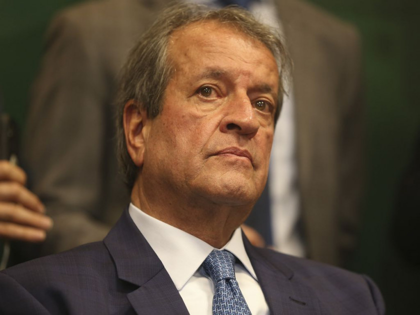 Valdemar diz que Bolsonaro n&atilde;o sabia da sa&iacute;da de Fl&aacute;vio para os EUA