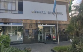 C&acirc;mara de Teres&oacute;polis se pronuncia