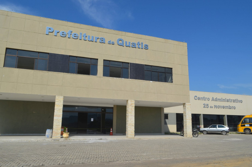 Quatis suspende transporte universit&aacute;rio para V. Redonda