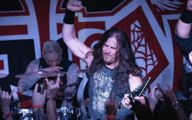 Banda de metal realiza show em Bras&iacute;lia p&oacute;s‑virada