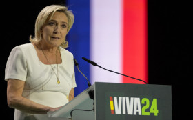 Marine Le Pen poder&aacute; concorrer &agrave; Presid&ecirc;ncia da Fran&ccedil;a em 2027