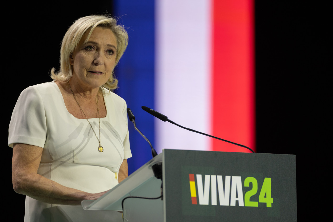 Marine Le Pen poder&aacute; concorrer &agrave; Presid&ecirc;ncia da Fran&ccedil;a em 2027
