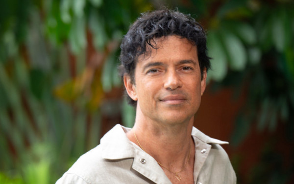 Jorge Vercillo celebra 30 anos de trajet&oacute;ria