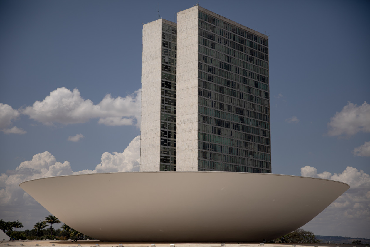 Fazenda estima impacto superior a R$ 2 trilh&otilde;es de propostas em an&aacute;lise no Congresso