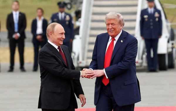 R&uacute;ssia pressiona Donald Trump a n&atilde;o aprovar novas san&ccedil;&otilde;es
