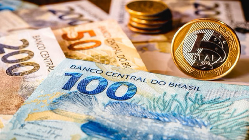 Governo projeta sal&aacute;rio m&iacute;nimo de R$ 1.741 para 2027