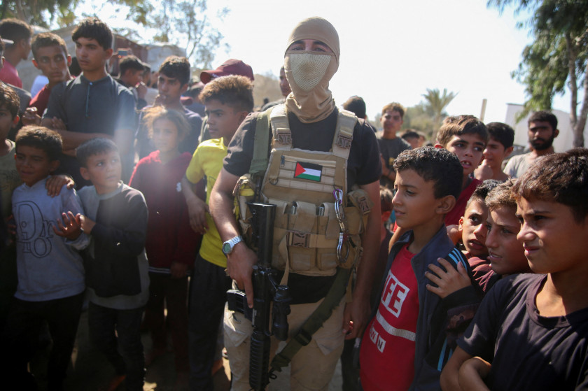 Hamas anuncia que deixar&aacute; governo de Gaza, ap&oacute;s 19 anos