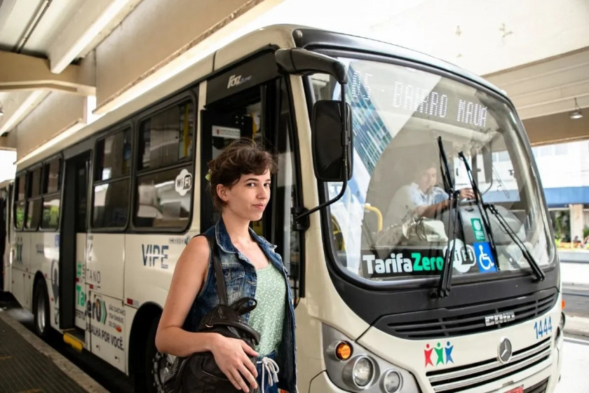 Lula envia PEC da tarifa zero nos fins de semana ao Congresso