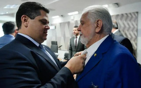 Jaques Wagner e Davi Alcolumbre se reaproximam, mas n&atilde;o muito