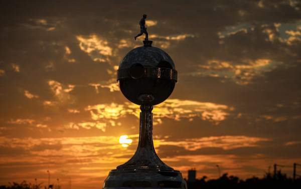 Rio e S&atilde;o Paulo empatam em n&uacute;mero de Libertadores