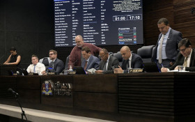 Guarulhos prev&ecirc; or&ccedil;amento de R$ 2 bilh&otilde;es para a Educa&ccedil;&atilde;o