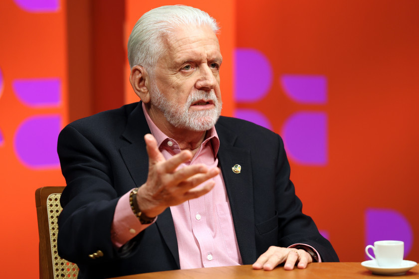 Jaques Wagner pediu encontro com Lula para saber posi&ccedil;&atilde;o do presidente
