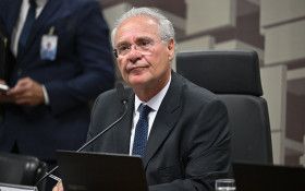 Renan Calheiros acusa Motta de corrup&ccedil;&atilde;o; presidente da C&acirc;mara reage