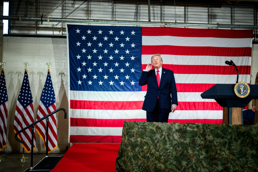 Trump amea&ccedil;a explodir aliado se 'n&atilde;o se comportar'
