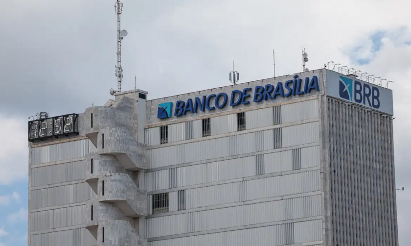 BRB volta ao centro do debate em sabatina com candidatos ao GDF