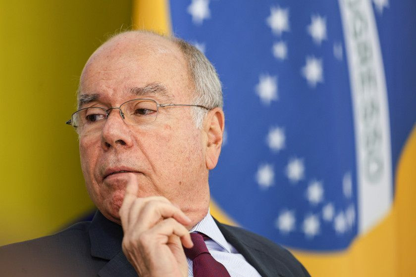 Mauro Vieira pede di&aacute;logo e uni&atilde;o aduaneira em discurso no Paraguai