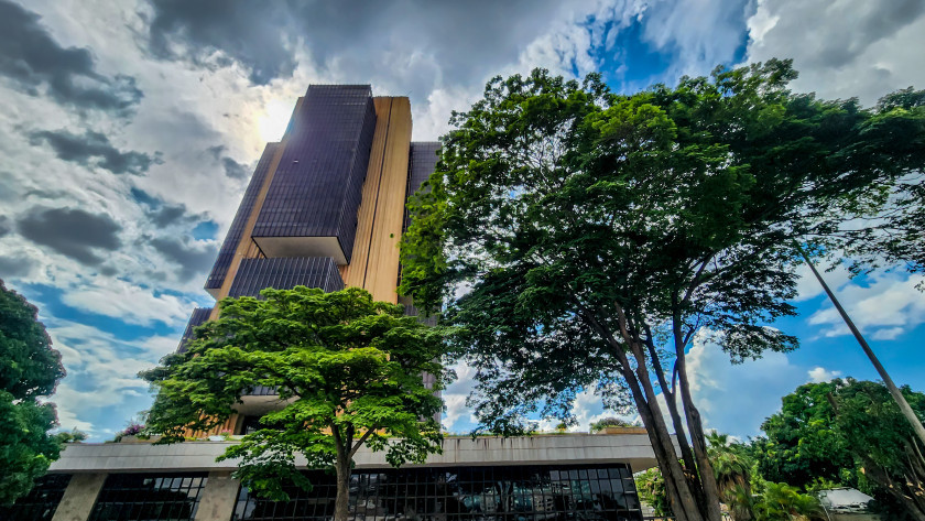 Banco Central reduz previs&atilde;o do PIB de 2026 para 1,8%