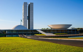 Proposta de Or&ccedil;amento para 2027 mant&eacute;m concursos e reajustes a servidores