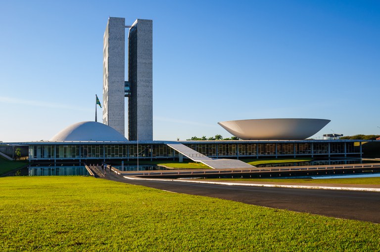 Proposta de Or&ccedil;amento para 2027 mant&eacute;m concursos e reajustes a servidores