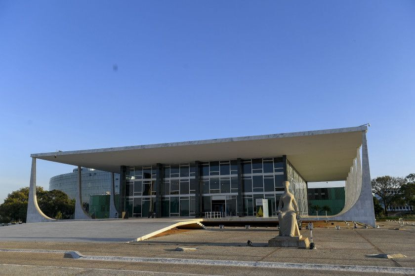 Coluna Magnavita | Desempenho de Couto melhora imagem do STF no Rio