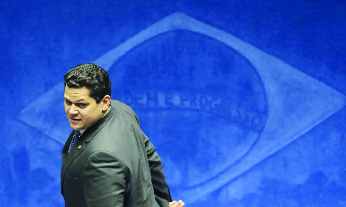 CORREIO BASTIDORES | Alcolumbre negocia elei&ccedil;&atilde;o do Estado do Rio com o STF