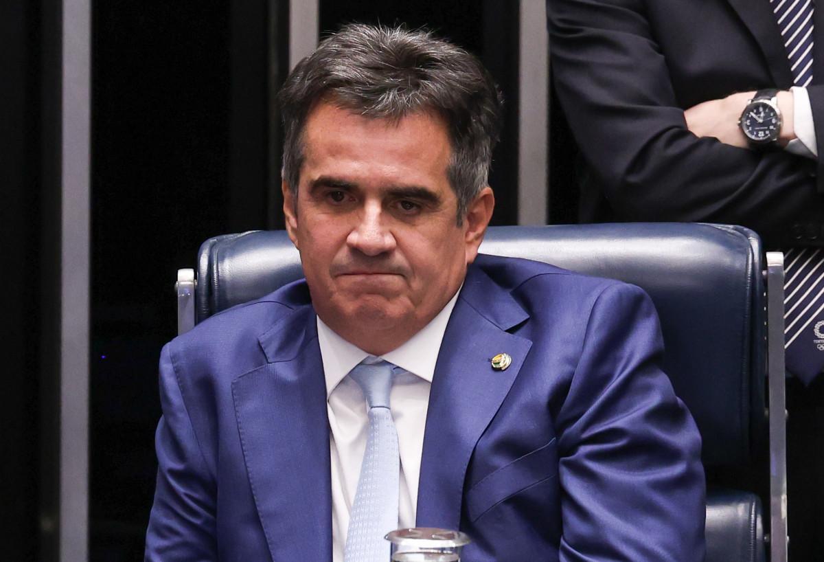 Ciro Nogueira troca de defesa em investiga&ccedil;&atilde;o sobre Banco Master