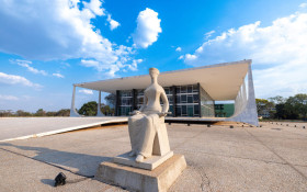 STF refor&ccedil;a "veda&ccedil;&atilde;o absoluta" a penduricalhos no Judici&aacute;rio