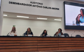 Prote&ccedil;&atilde;o &agrave; mulher &eacute; debatida em reuni&atilde;o