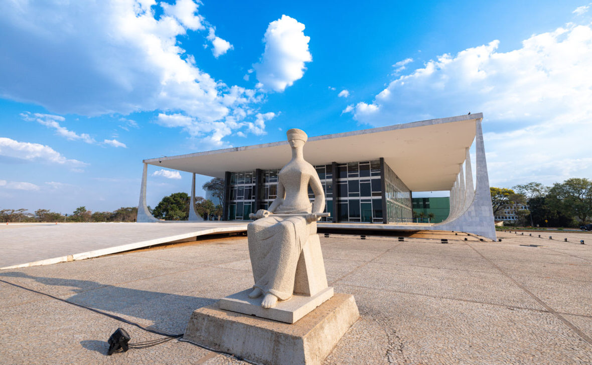 STF refor&ccedil;a "veda&ccedil;&atilde;o absoluta" a penduricalhos no Judici&aacute;rio