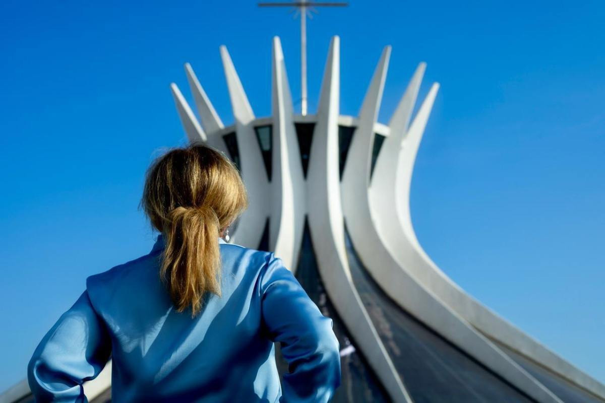 BRASILIANAS | Amneres Santiago lan&ccedil;a 'Corpo M&iacute;tico das Palavras', obra em dois volumes de poesia e prosa