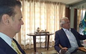 Kassab confia: Fl&aacute;vio murcha, Caiado sobe