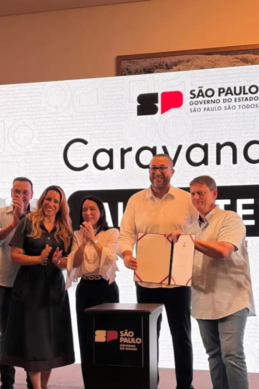 Investimentos do Governo do Estado na educa&ccedil;&atilde;o de Po&aacute;