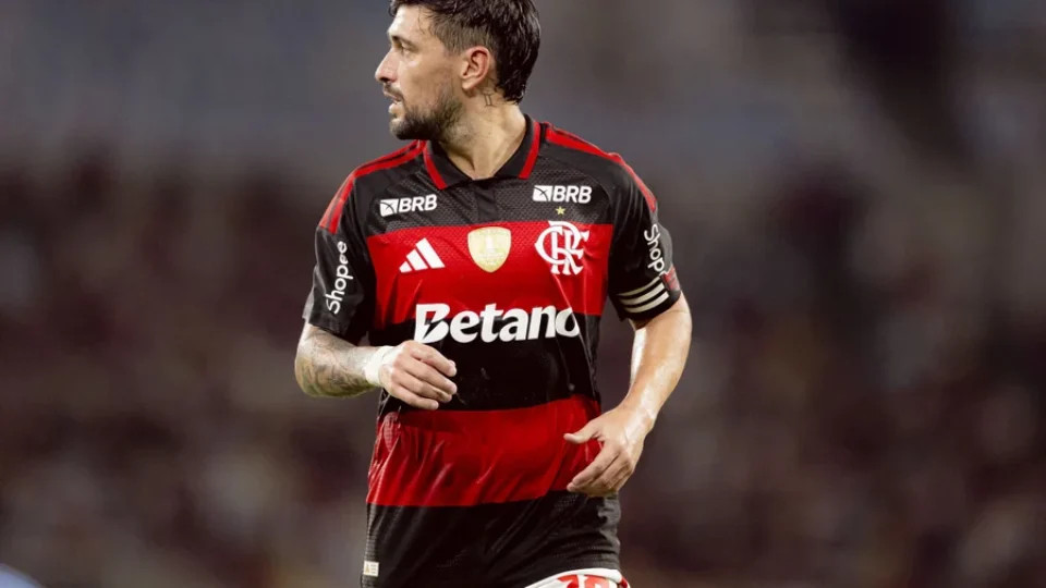 BRASILIANAS | Mesmo em crise, BRB amplia contrato com Flamengo, perde espa&ccedil;o na camisa e enfrenta pedido de antecipa&ccedil;&atilde;o