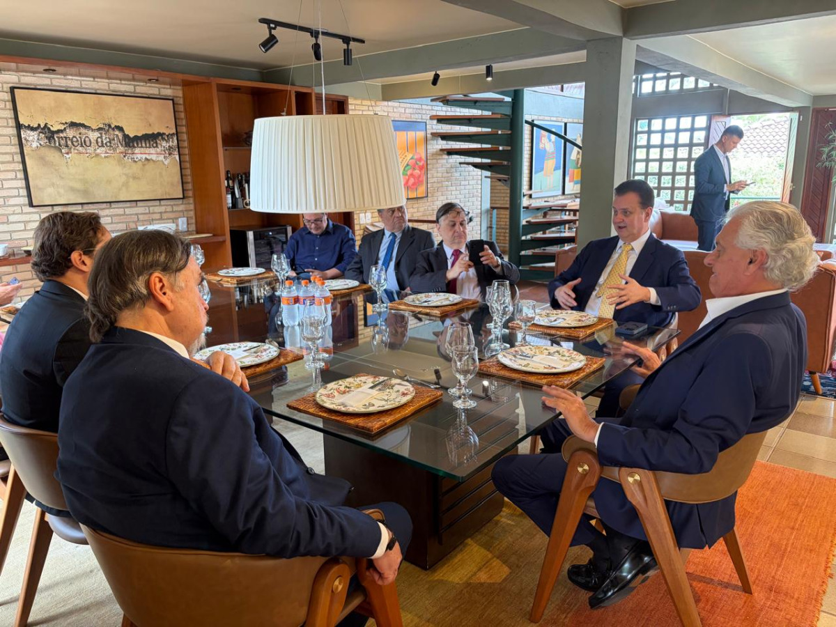 Almoço na Casa Correio da Manhã, em Brasília, reuniu o ex-governador e pré-candidato ao Planalto, Ronaldo Caiado, e o presidente nacional do PSD, Gilberto Kassab