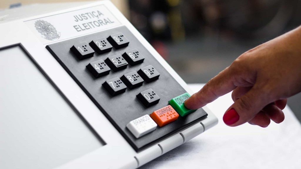 Coluna Magnavita | Pesquisa sobre o Legislativo vai definir preferidos do eleitor