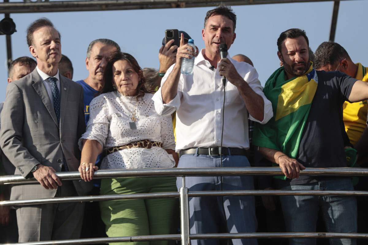 Caso Fl&aacute;vio/Master altera as perspectivas pol&iacute;ticas
