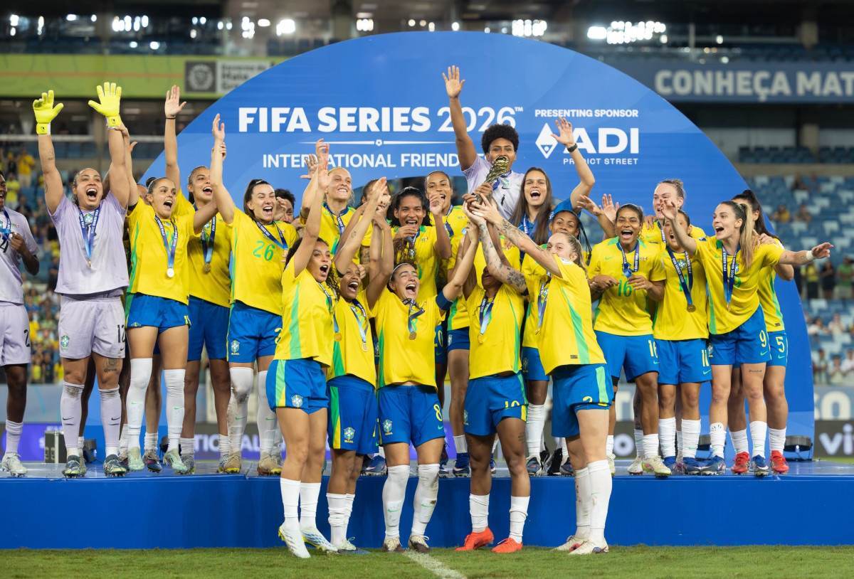 Sele&ccedil;&atilde;o feminina ter&aacute; Supercl&aacute;ssico das Am&eacute;ricas na Data FIFA