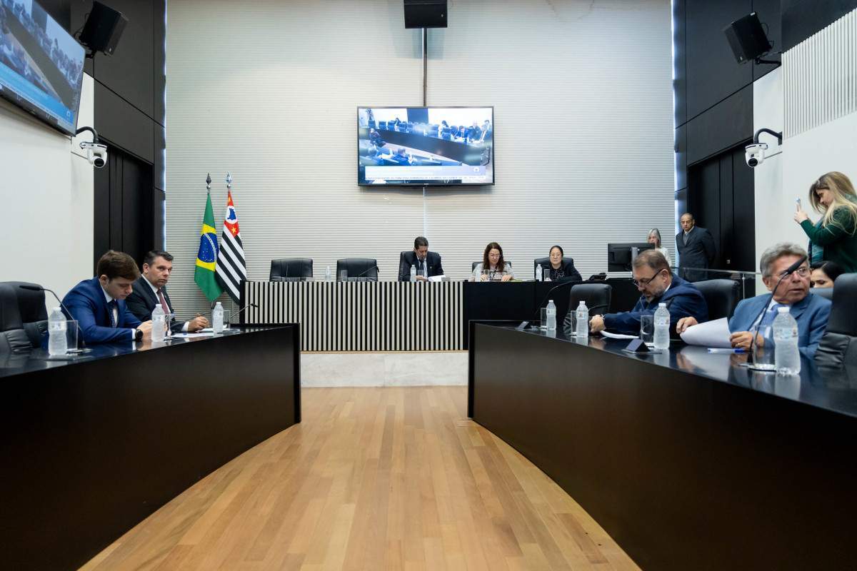 CPI investiga descarte de materiais contaminantes