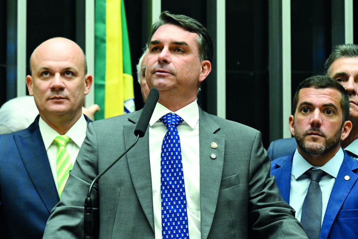 Fl&aacute;vio explica o que quer mudar na Constitui&ccedil;&atilde;o se eleito