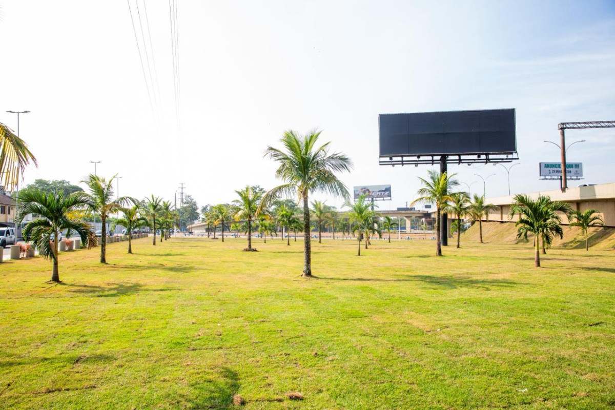 Duque de Caxias transforma lix&atilde;o em &aacute;rea revitalizada