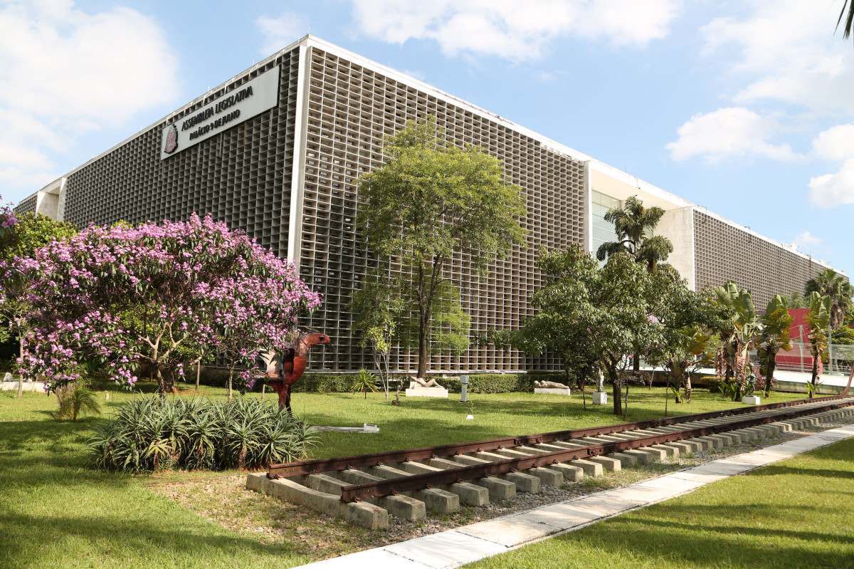 Alesp discute a volta das faltas abonadas para servidores