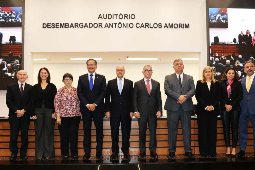 Coluna Magnavita | TJRJ recebe Caravana Nacional da Coopera&ccedil;&atilde;o Judici&aacute;ria para debater litig&acirc;ncia abusiva