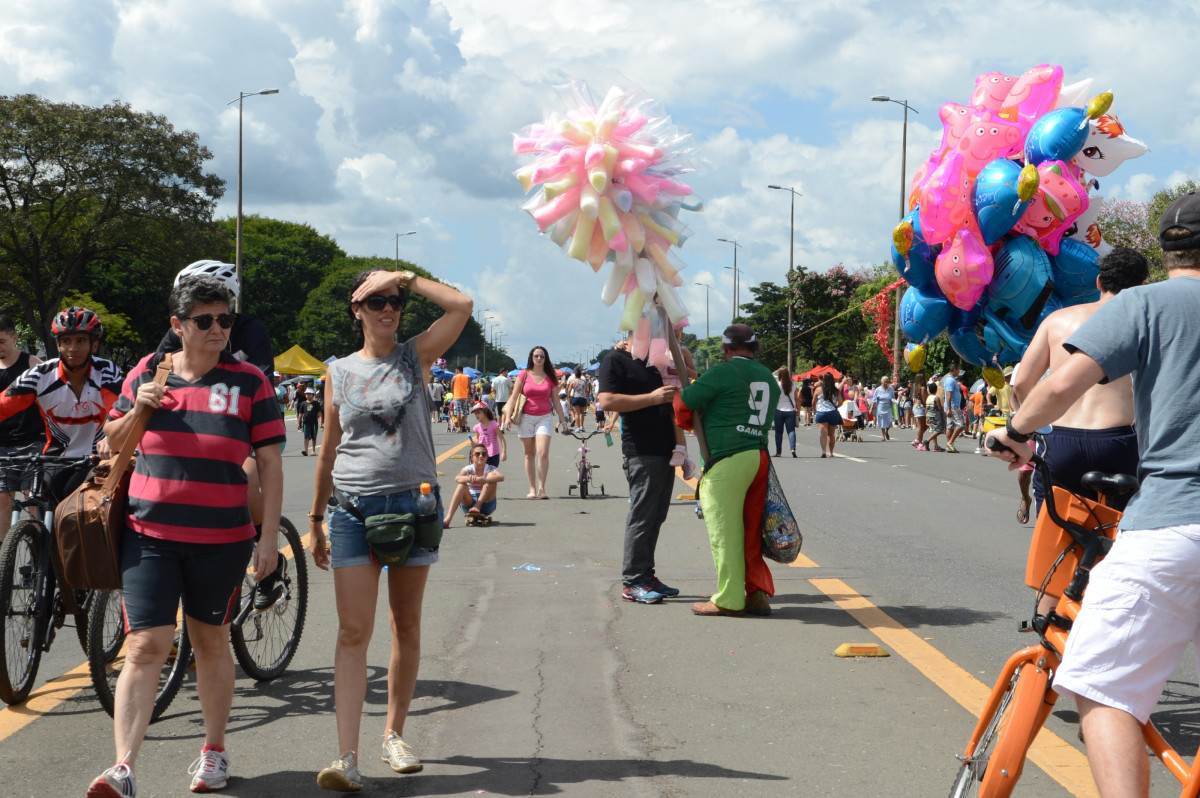BRASILIANAS | Evento no Eix&atilde;o do Lazer celebra o Dia Mundial do Acolhimento Familiar, com a&ccedil;&atilde;o aberta ao p&uacute;blico