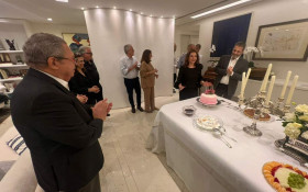 Coluna Magnavita | Lucia e Pedro Grossi oferecem jantar &agrave; aniversariante Maria In&ecirc;s Narciso