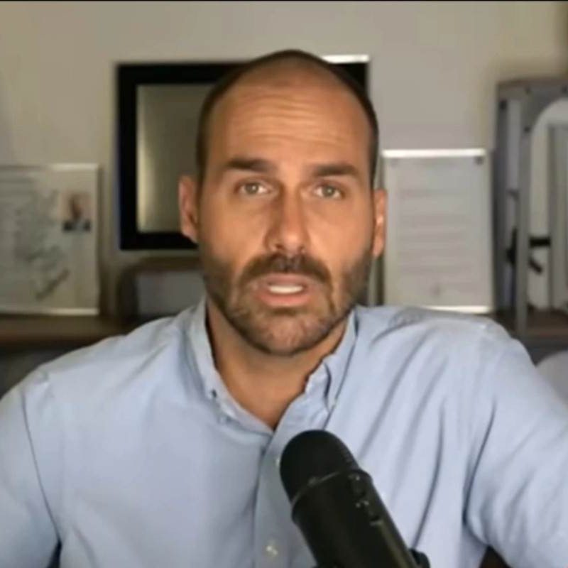 Eduardo Bolsonaro reagiu à decisão dos EUA de classificar CV e PCC como grupos terroristas